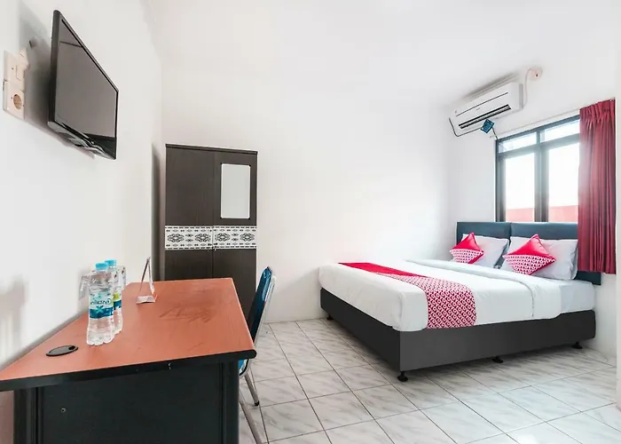 Oyo 1286 Margot Residence Near Rsud Kebayoran Baru